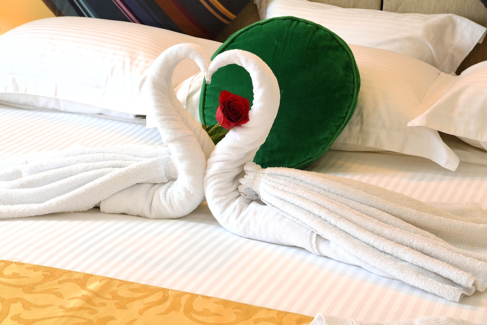 Gulf Suites Hotel Amwaj photo2