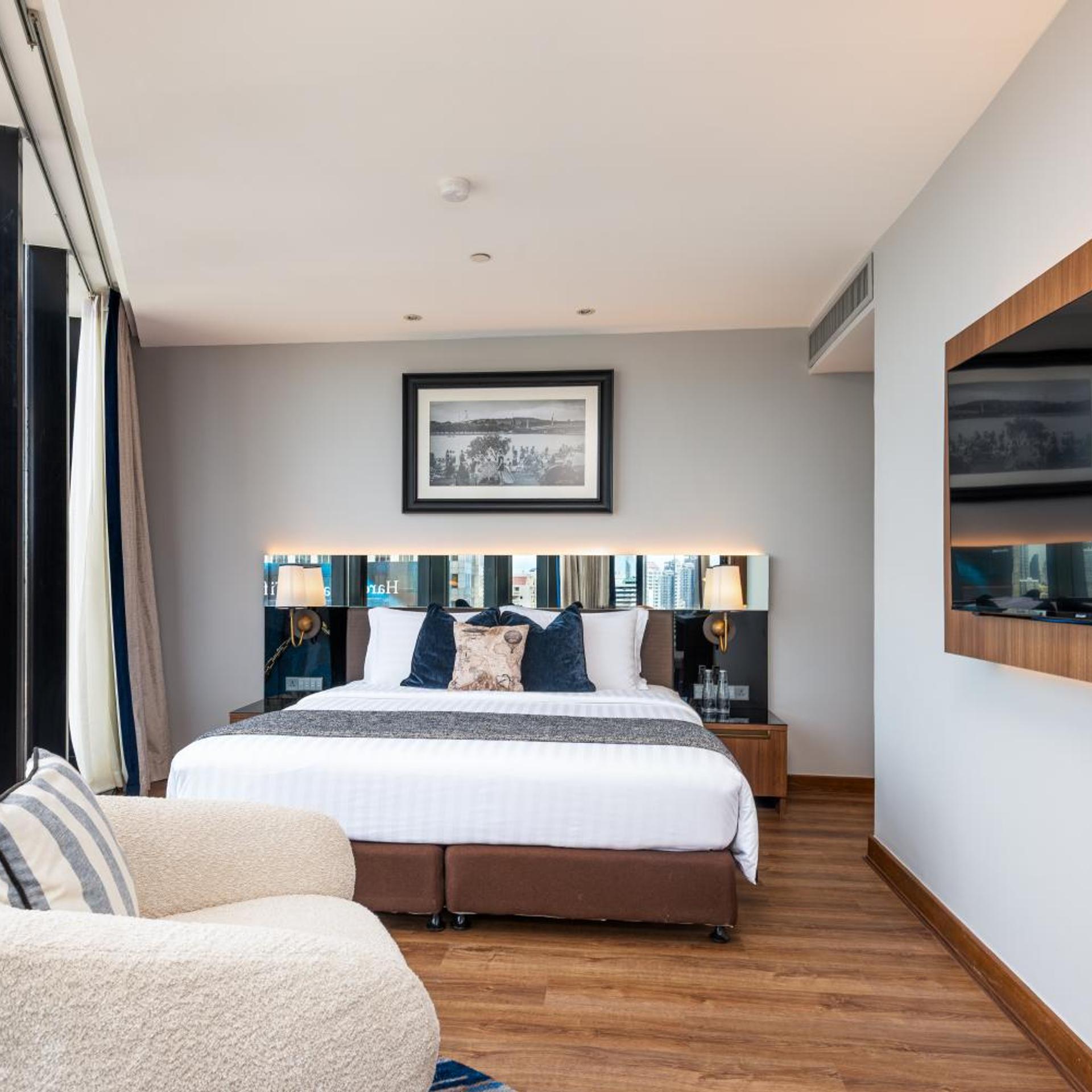 Skyline, Panorama, King Bed
