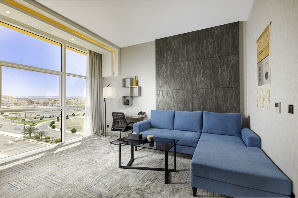 The Seasons Hotels 16/17