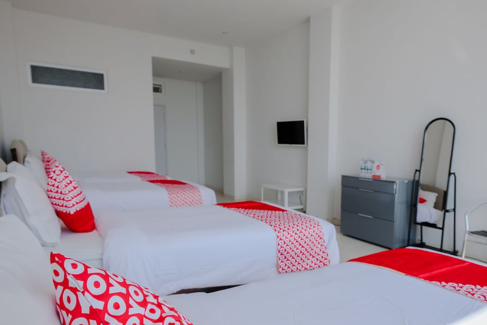 Hotel O Batu near Jatim Park formerly Villa Bukit Panderman Residence 27/49