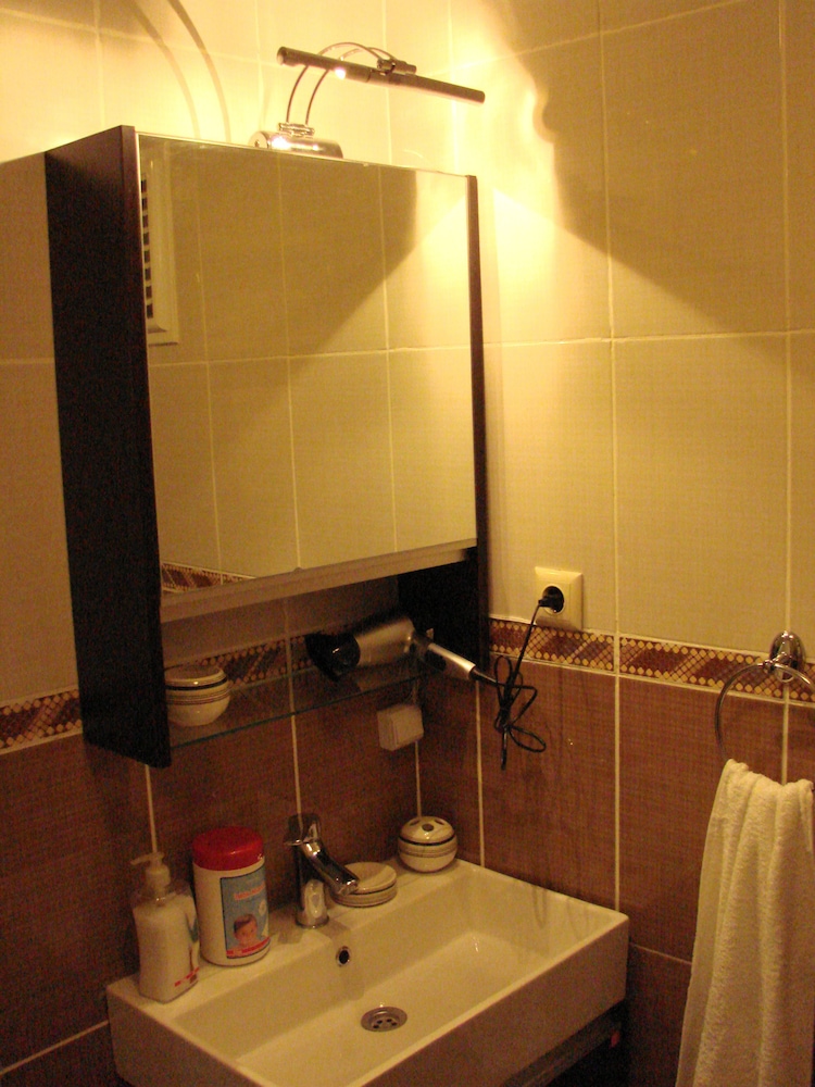 Tom Square Boutique Hotel 49/50