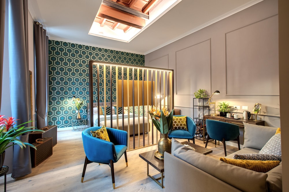 Tree Charme Parliament Boutique Hotel 51/73