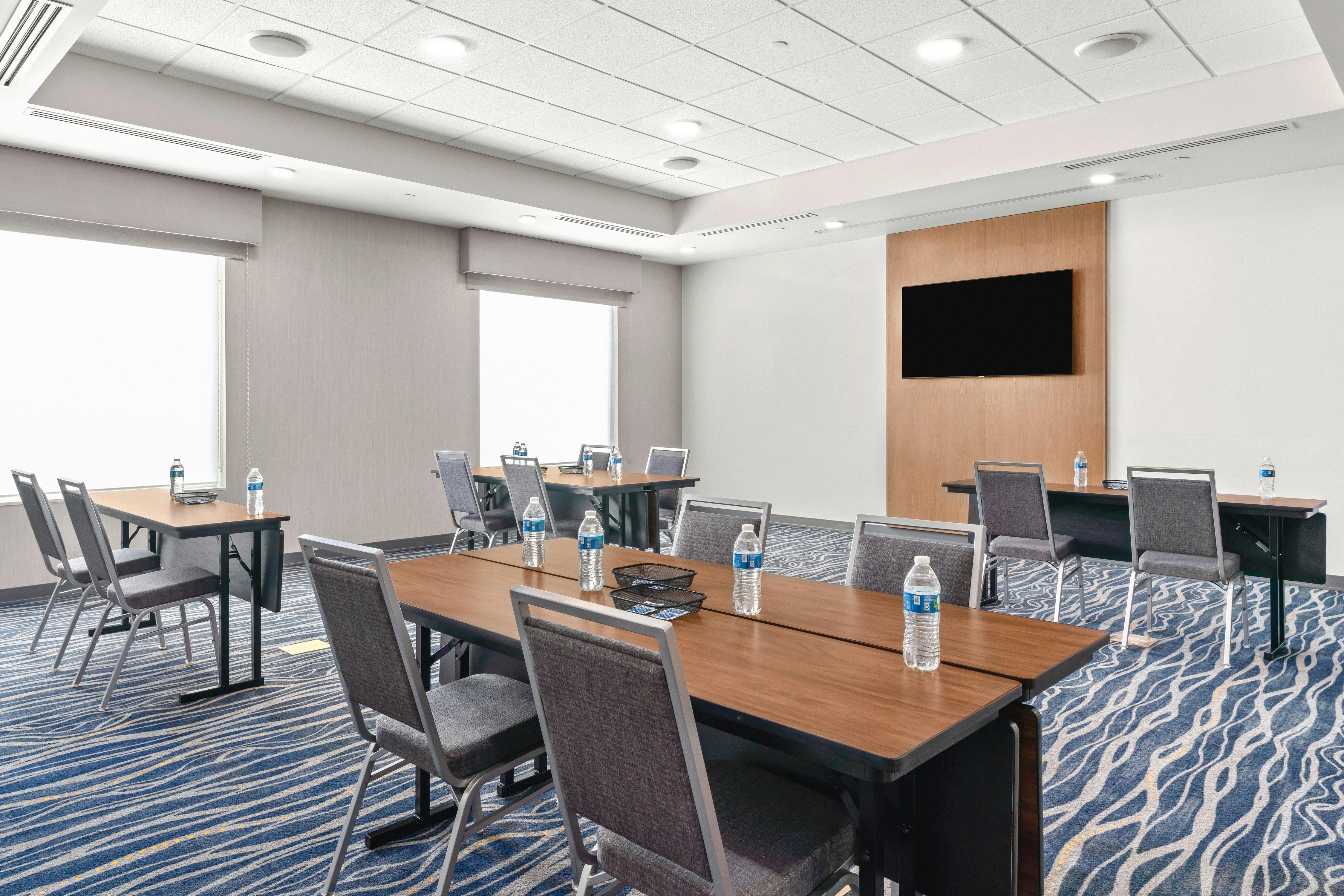Hampton Inn Suites Bellingham Airport 18/20