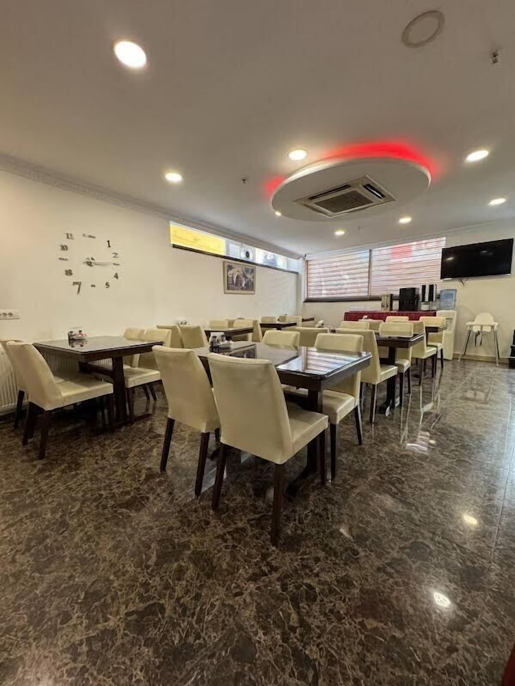Oguzhan Hotel 42/50