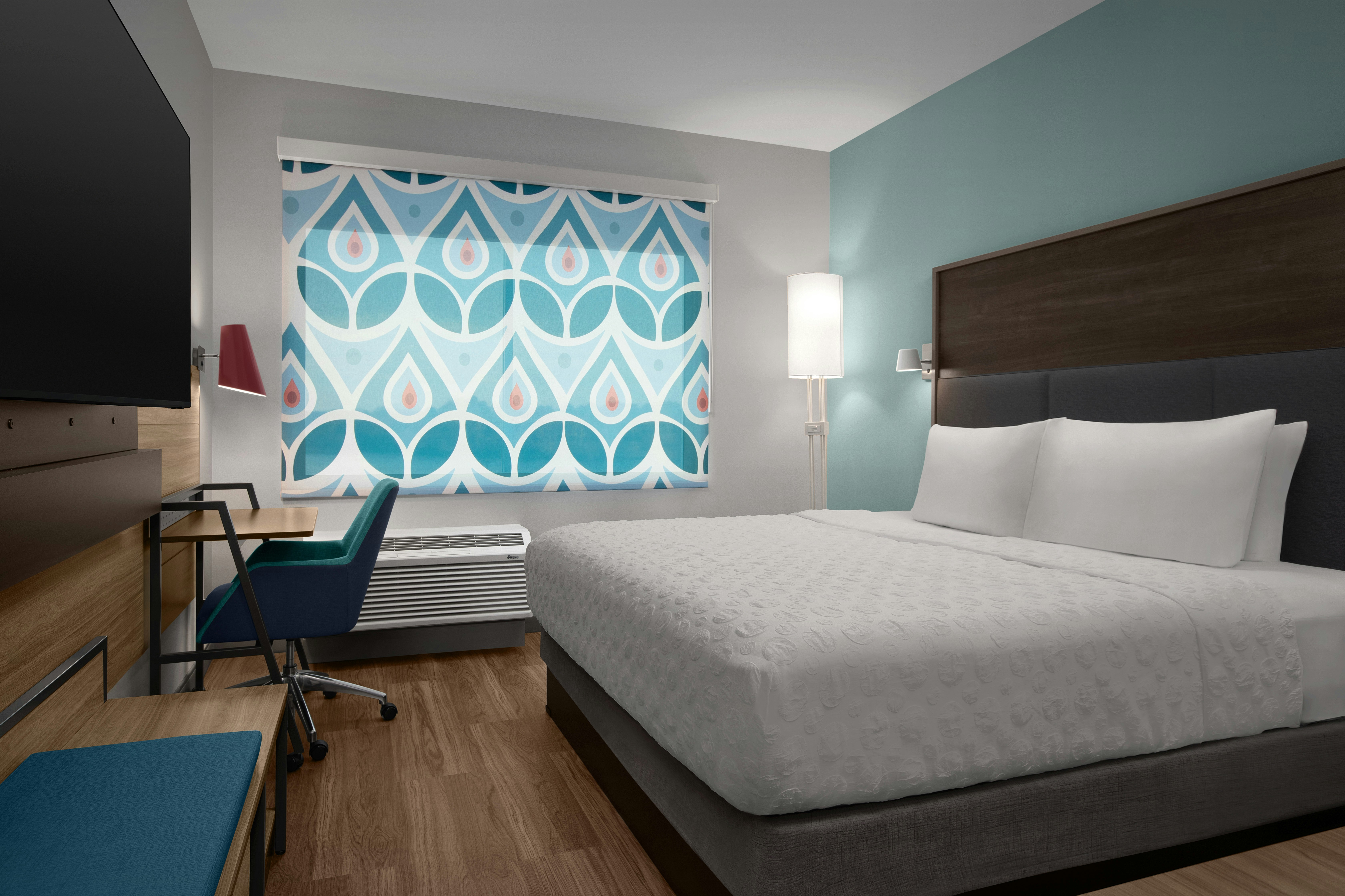 ROOM, KING BED, ACCESSIBLE