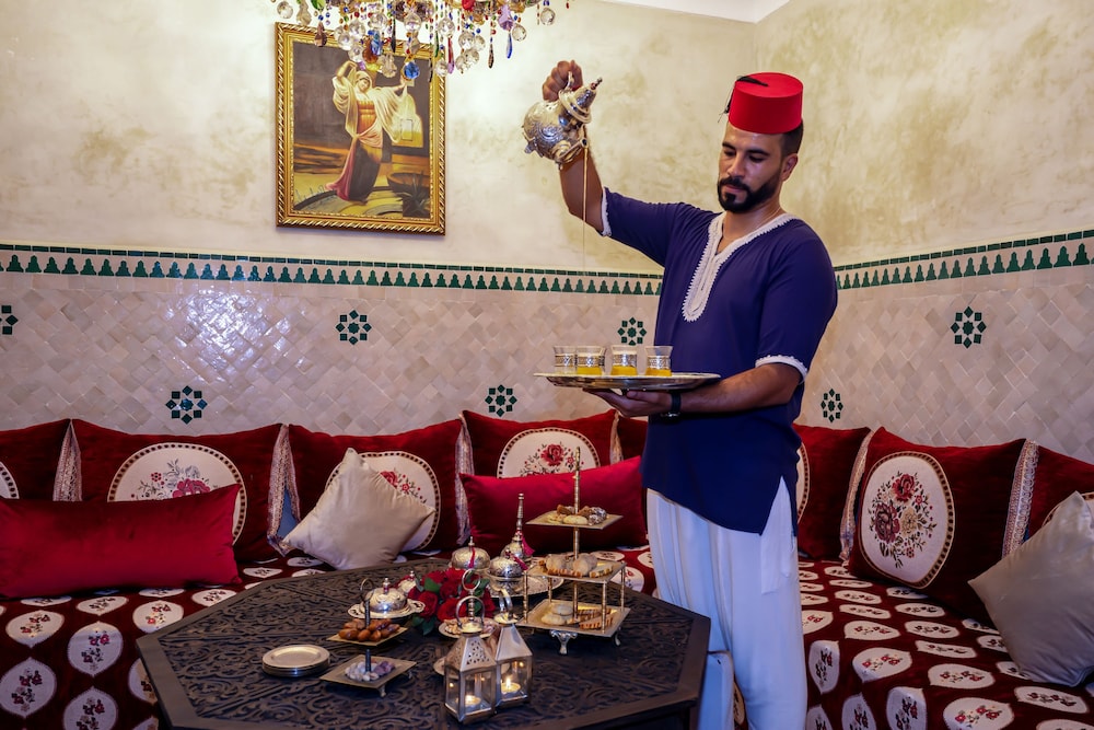 Riad Lumiere D Orient 71/73