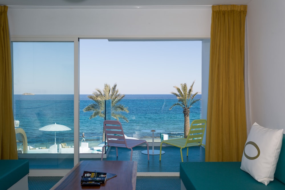 Dorado Ibiza Suites - Adults Only 22/66