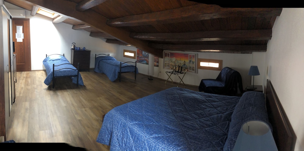 BB Il Re Alla Reginella Guest House 7/42