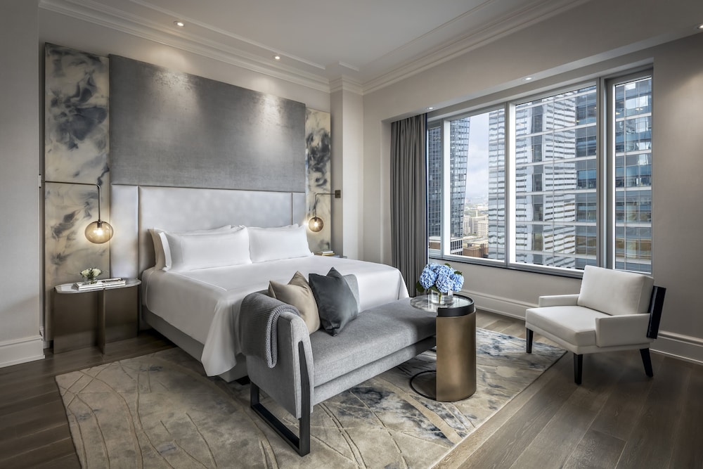 The St Regis Toronto 10/66