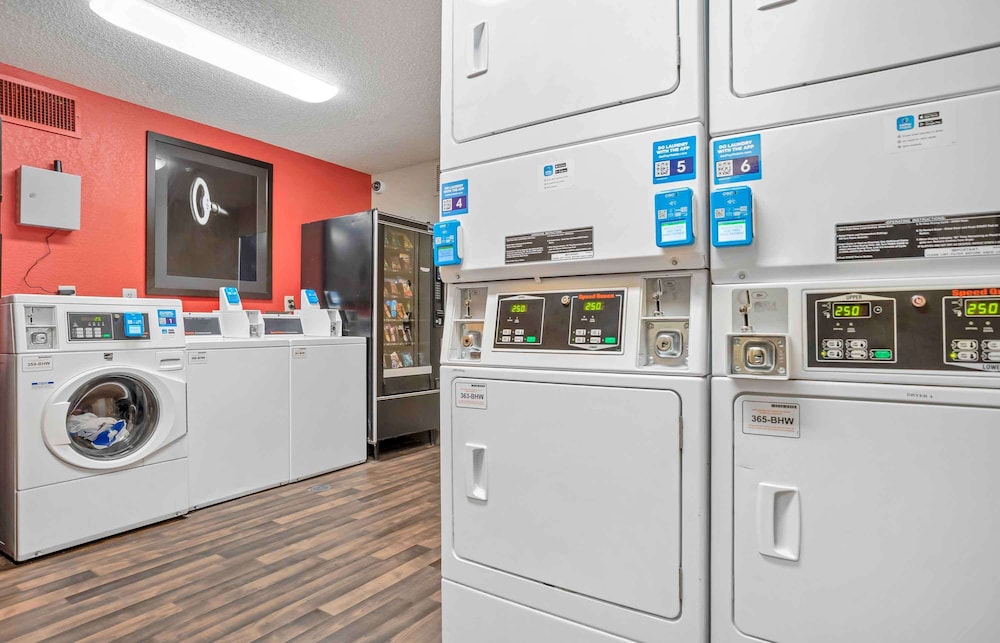 Extended Stay America - Birmingham - Inverness 35/38