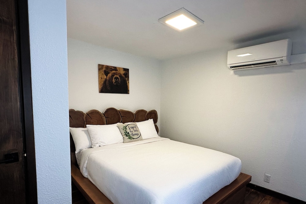 Paradise Village Hotel 18/67