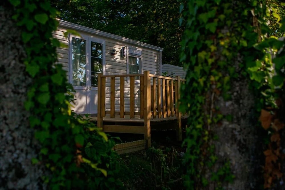 Camping Club Le Parc de Paris Caravan Park