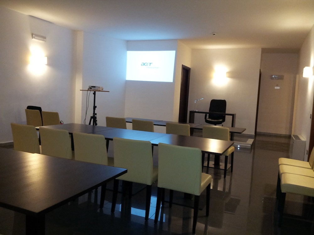 Hotel Due Colonne 54/71