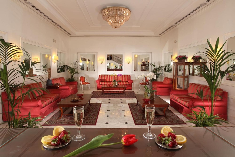 Hotel Modigliani 37/61
