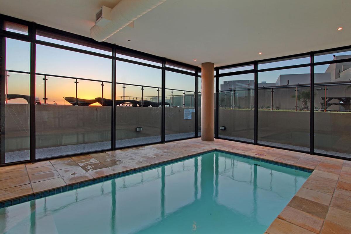 Sea Breeze Apartments 10/35