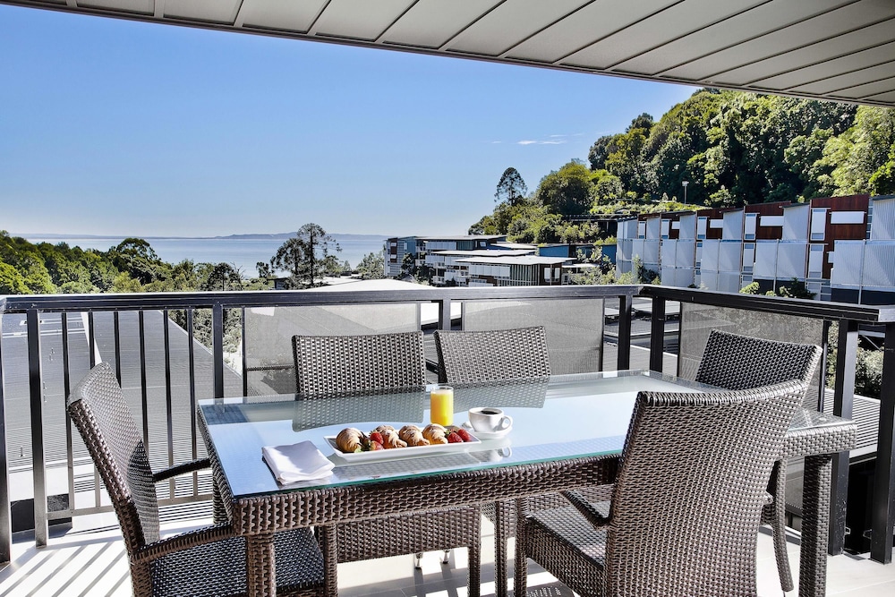Peppers Noosa Resort & Villas 32/49