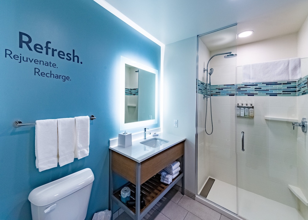 Staybridge Suites Rochester - Mayo Clinic Area 28/82