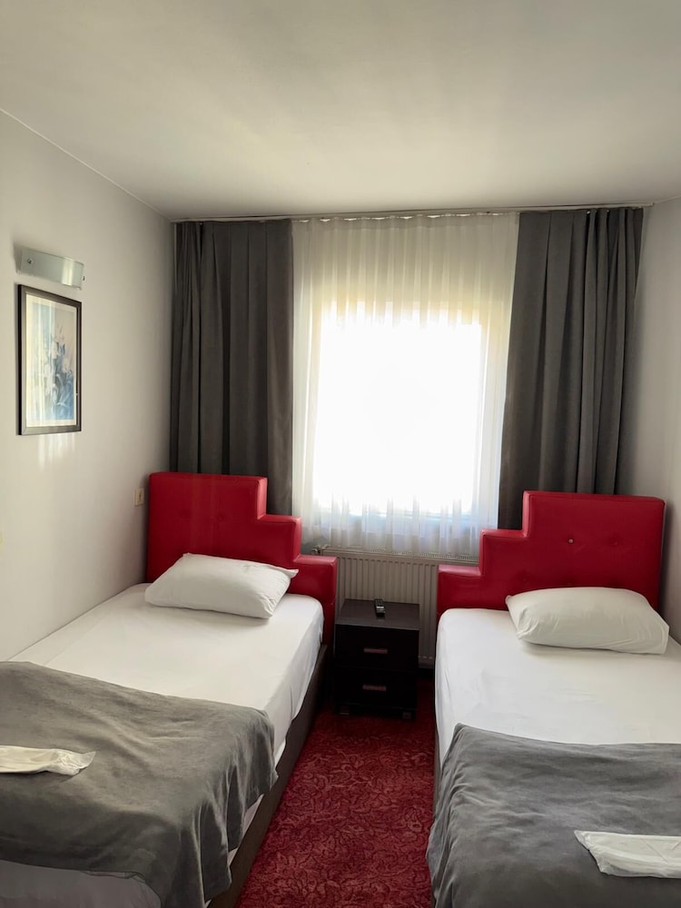 TIMYA HOTEL 14/55