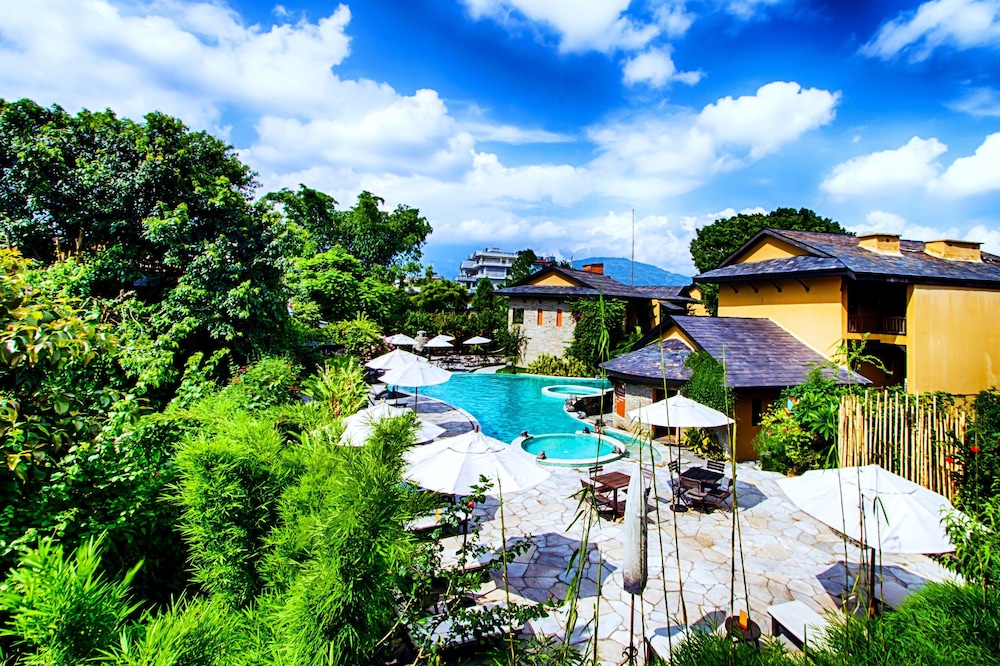 Temple Tree Resort And Spa 11/72