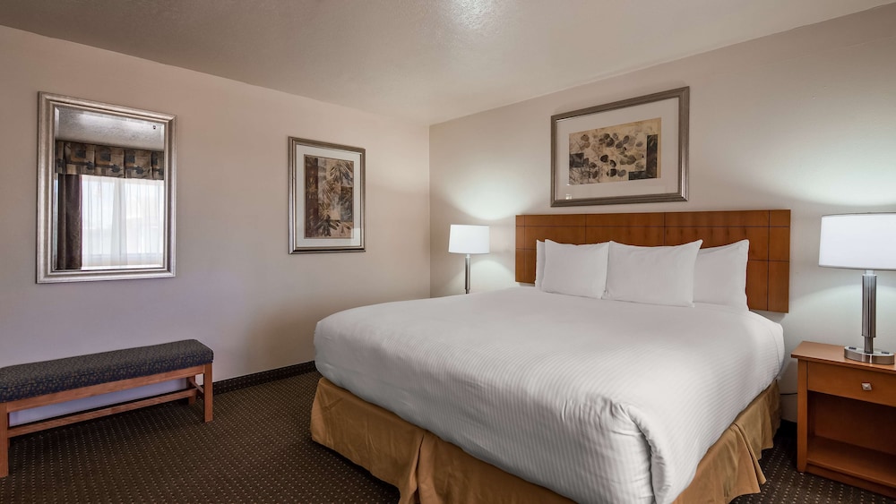Best Western Socorro Hotel & Suites 10/36