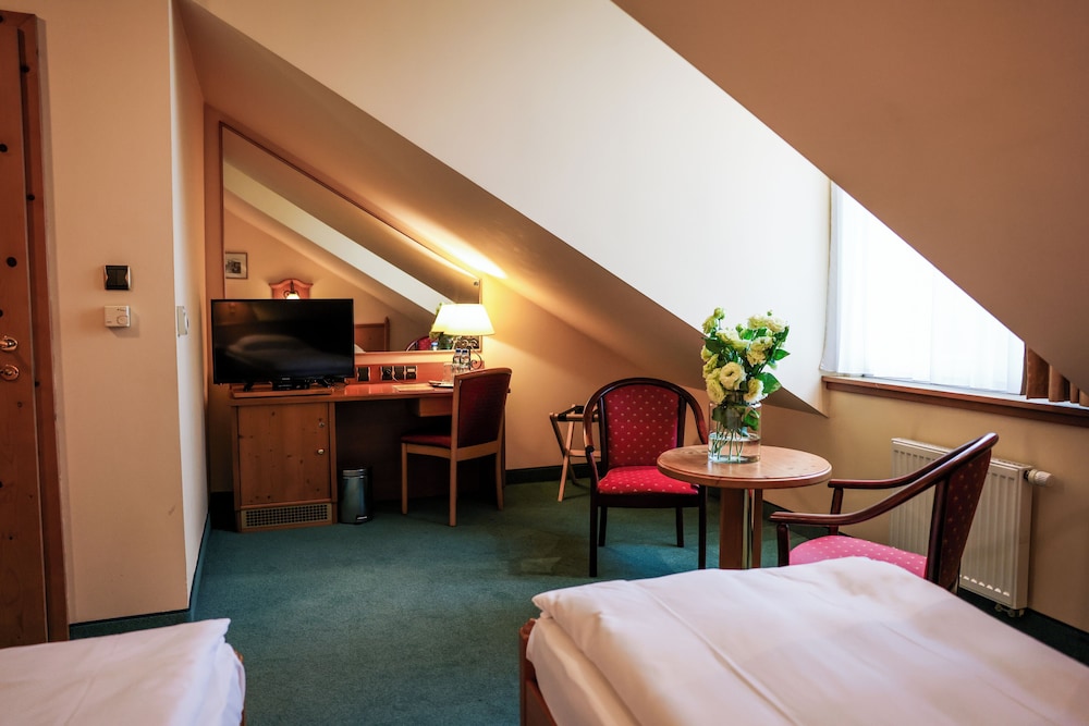 Parkhotel Vienna 20/45