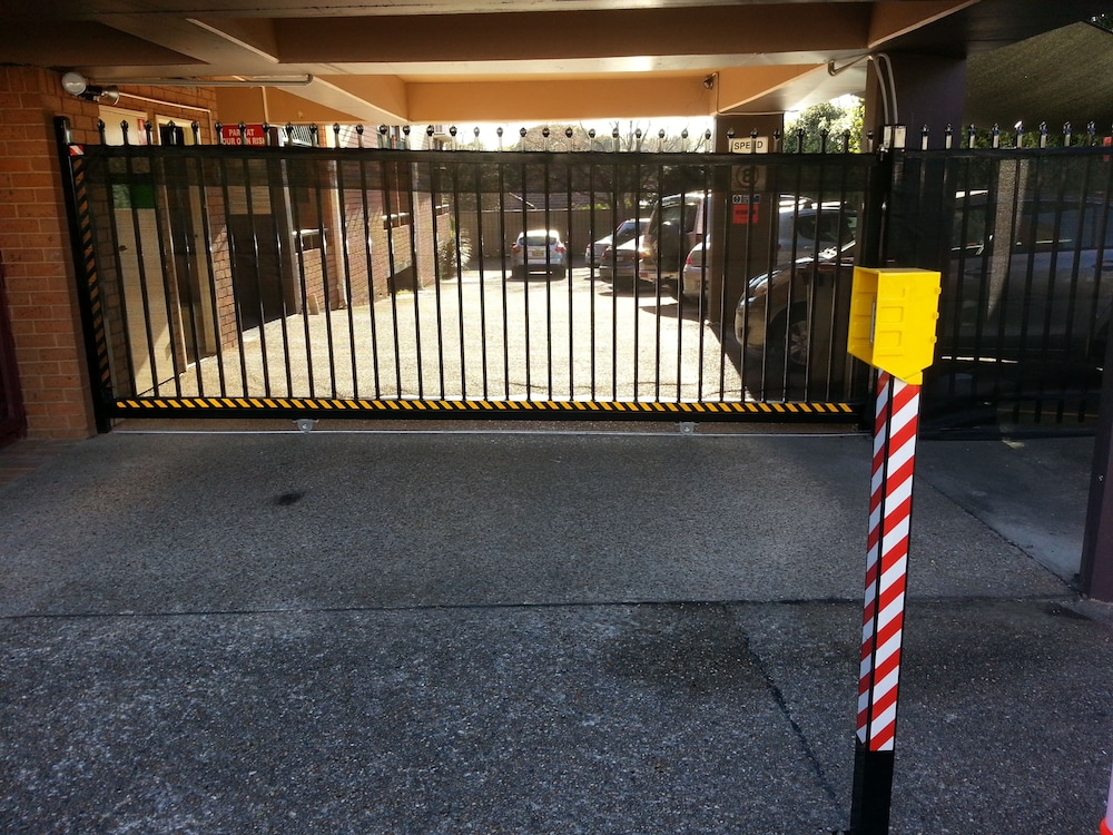 GARDEN LODGE SYDNEY 38/39