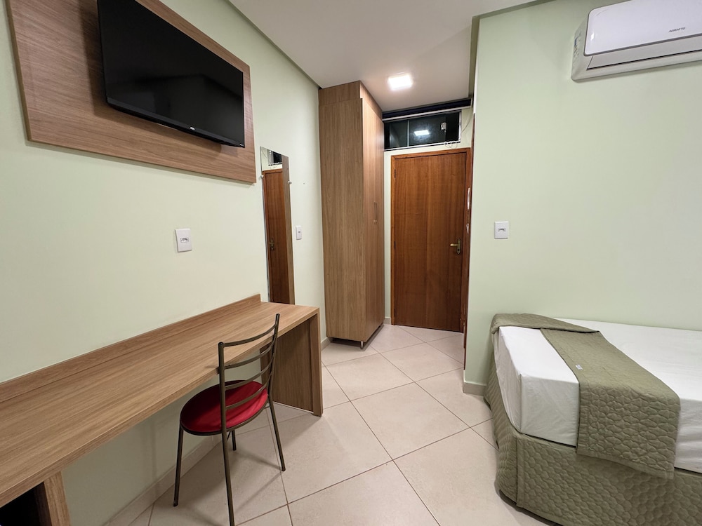 Domus Hotel Trindade 50/50