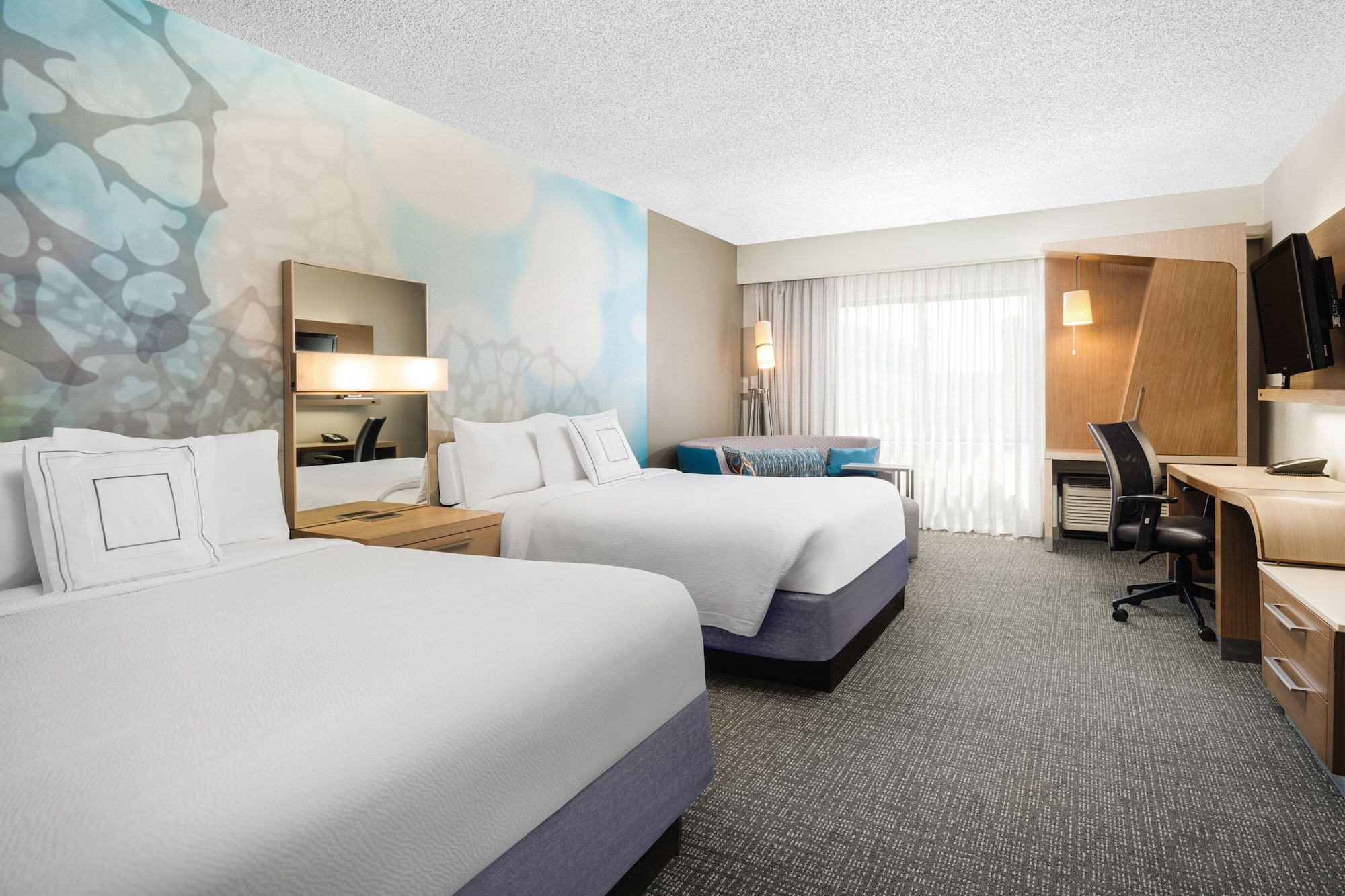 غرفة بسريرين كوين مع أريكة، Courtyard By Marriott el Paso Airport 2/7
