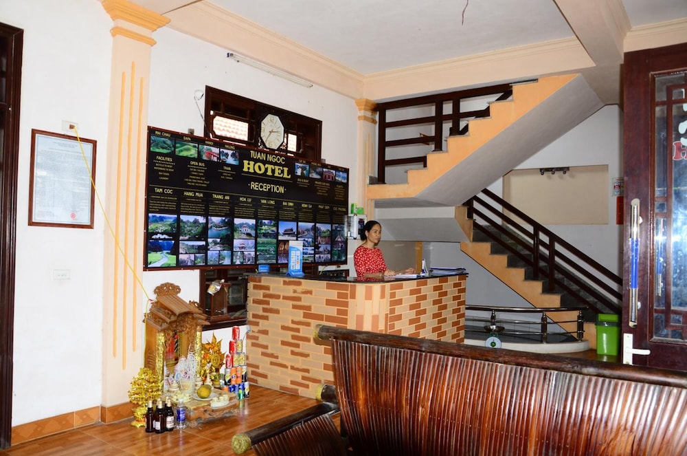 Tuan Ngoc Hotel 8/72