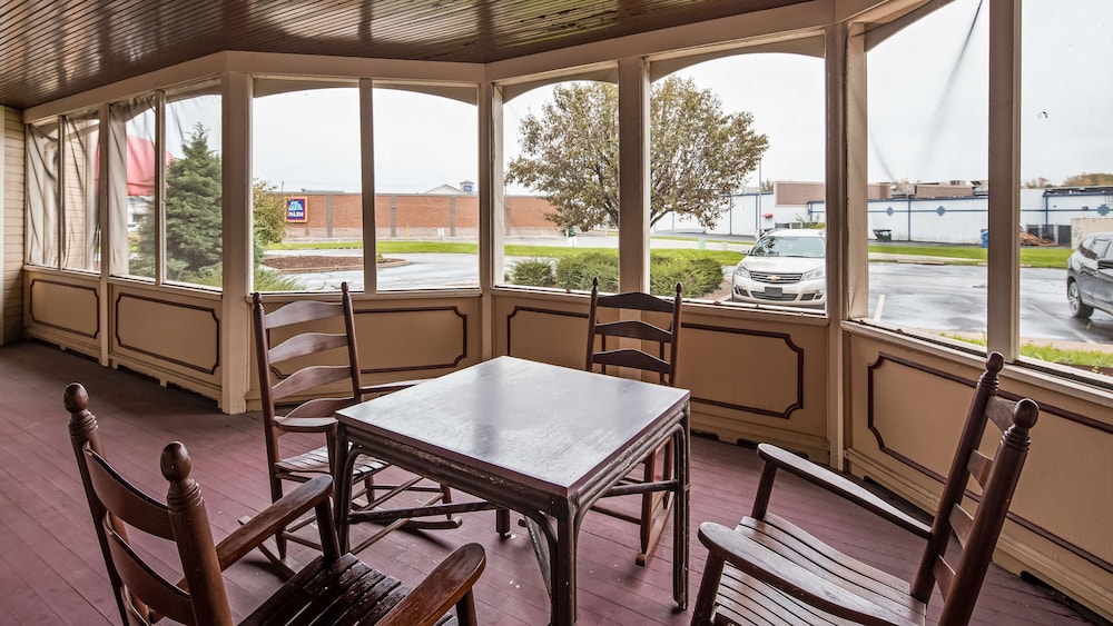 Surestay Plus Hotel By Best Western Auburn 32/32