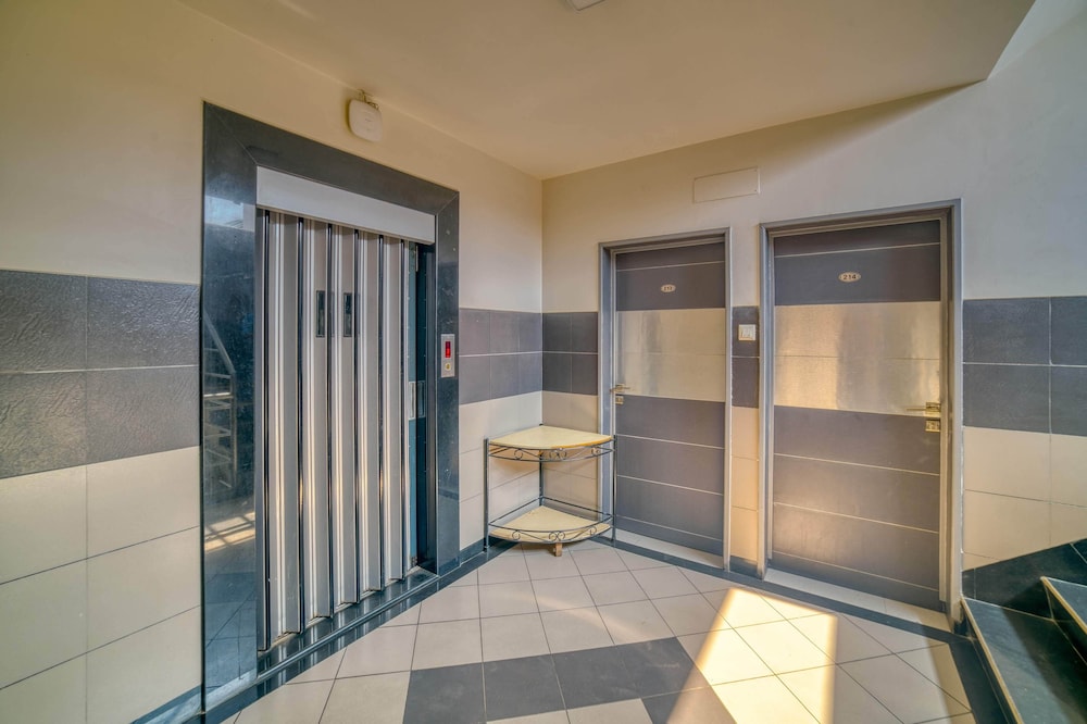 Hotel Grand Ashwin 41/41
