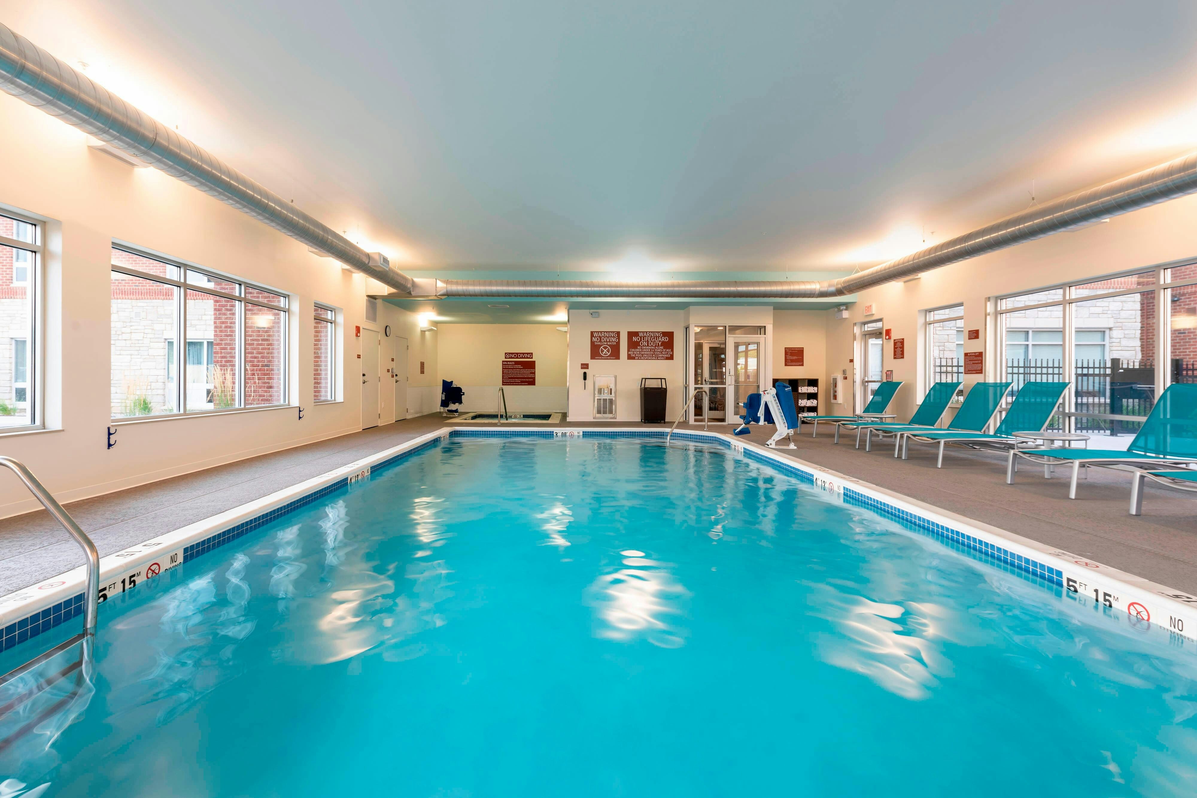 TownePlace Suites by Marriott Louisville North 15/40