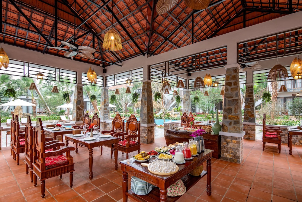 Bai Dinh Garden Resort Spa Ninh Binh 36/50
