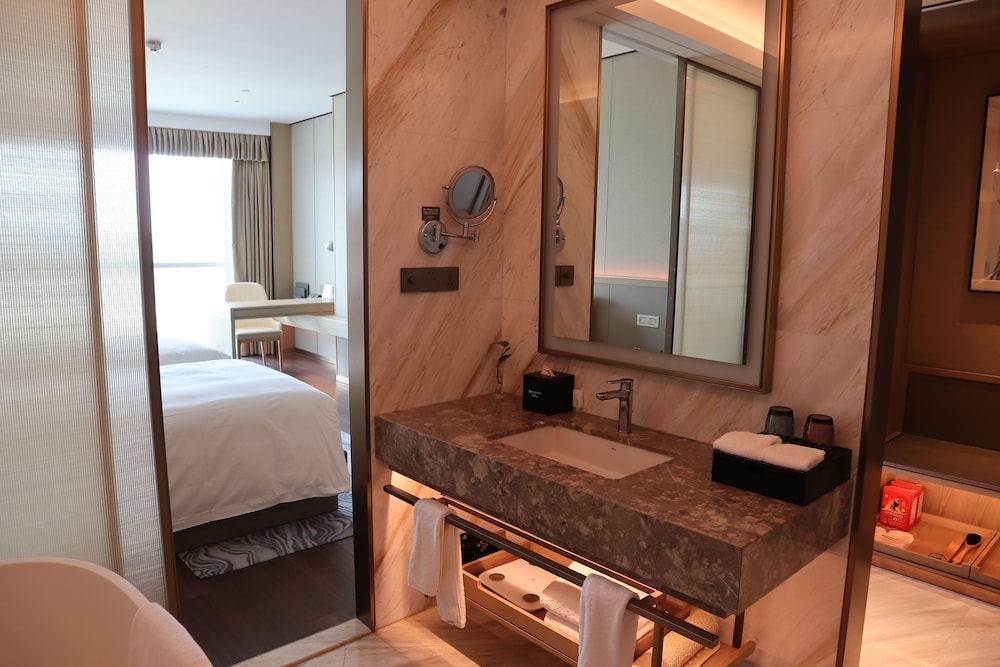 Wyndham Pingtan 38/43