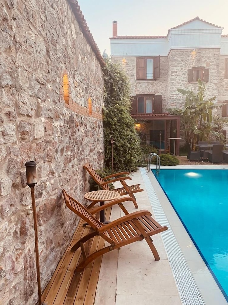 Kucukkoy Hotel 24/50