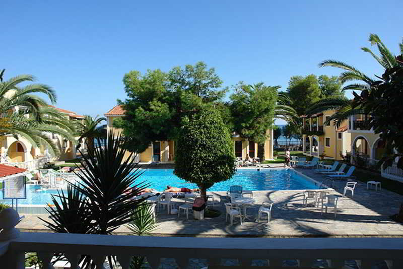 Iliessa Beach Hotel by GHH 32/40