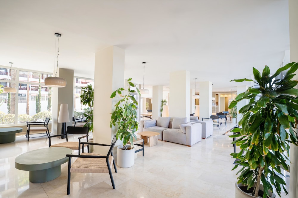 Coral Ocean View - Adults Only 32/50