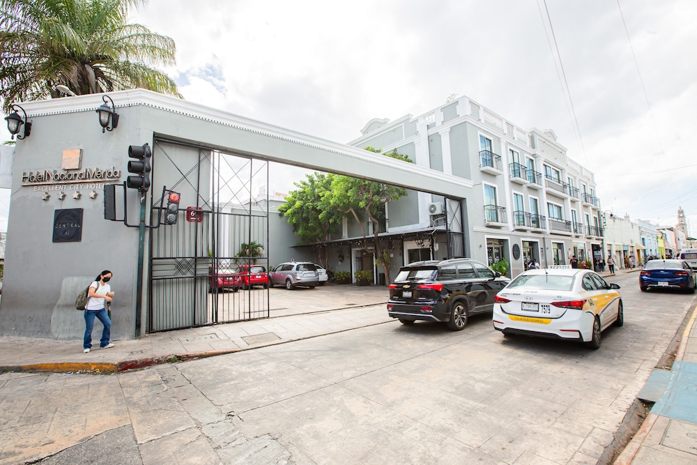 Nacional Hotel Merida 43/50
