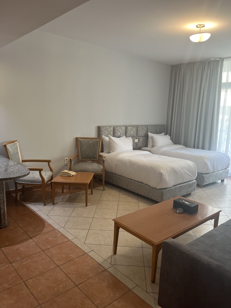 EL SHEIKH SUITES 23/60