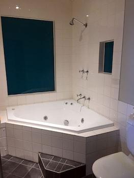 Spa, Deluxe, Suite, Balcony