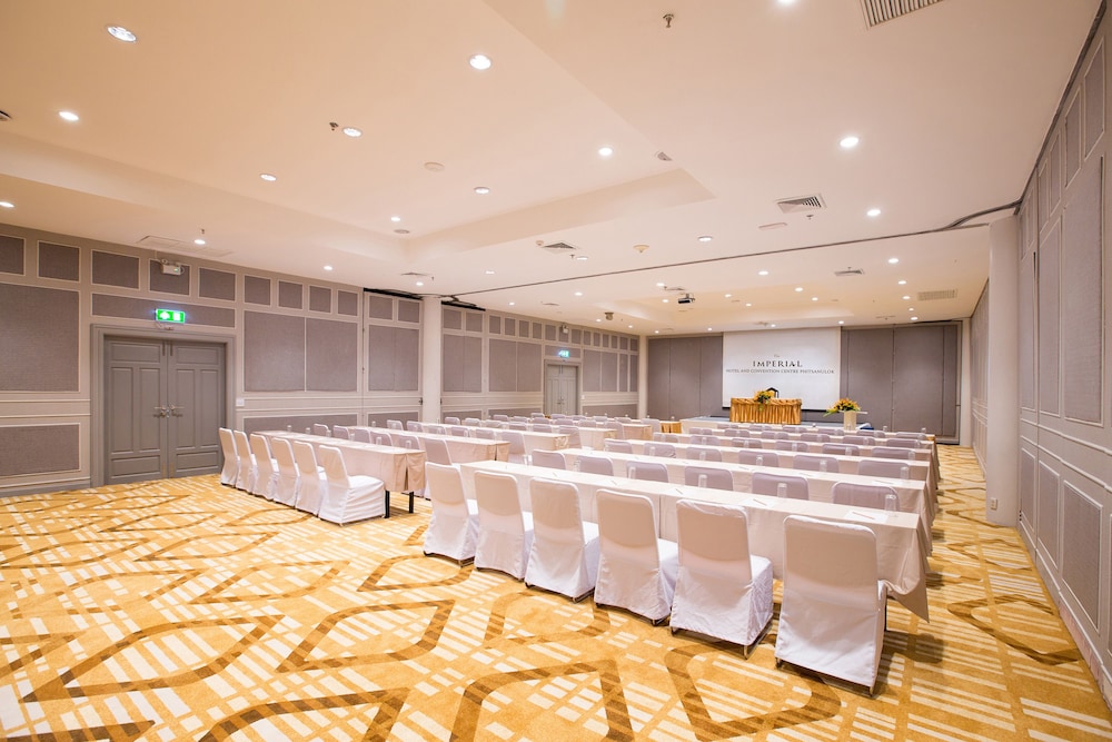 The Imperial Hotel And Convention Centre Phitsanulok 12/67