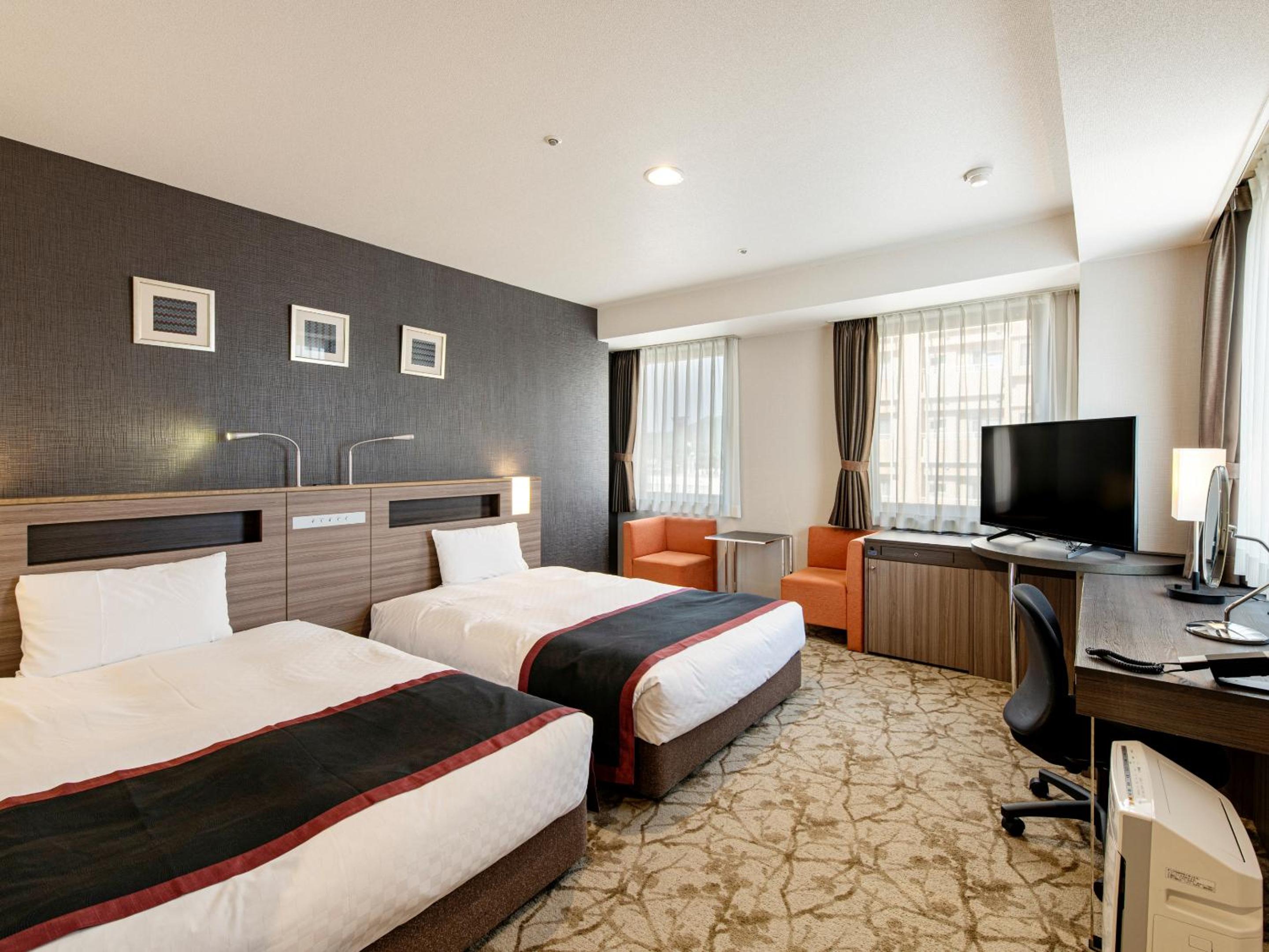 Semi Room, Deluxe, 2 Semi Double Beds