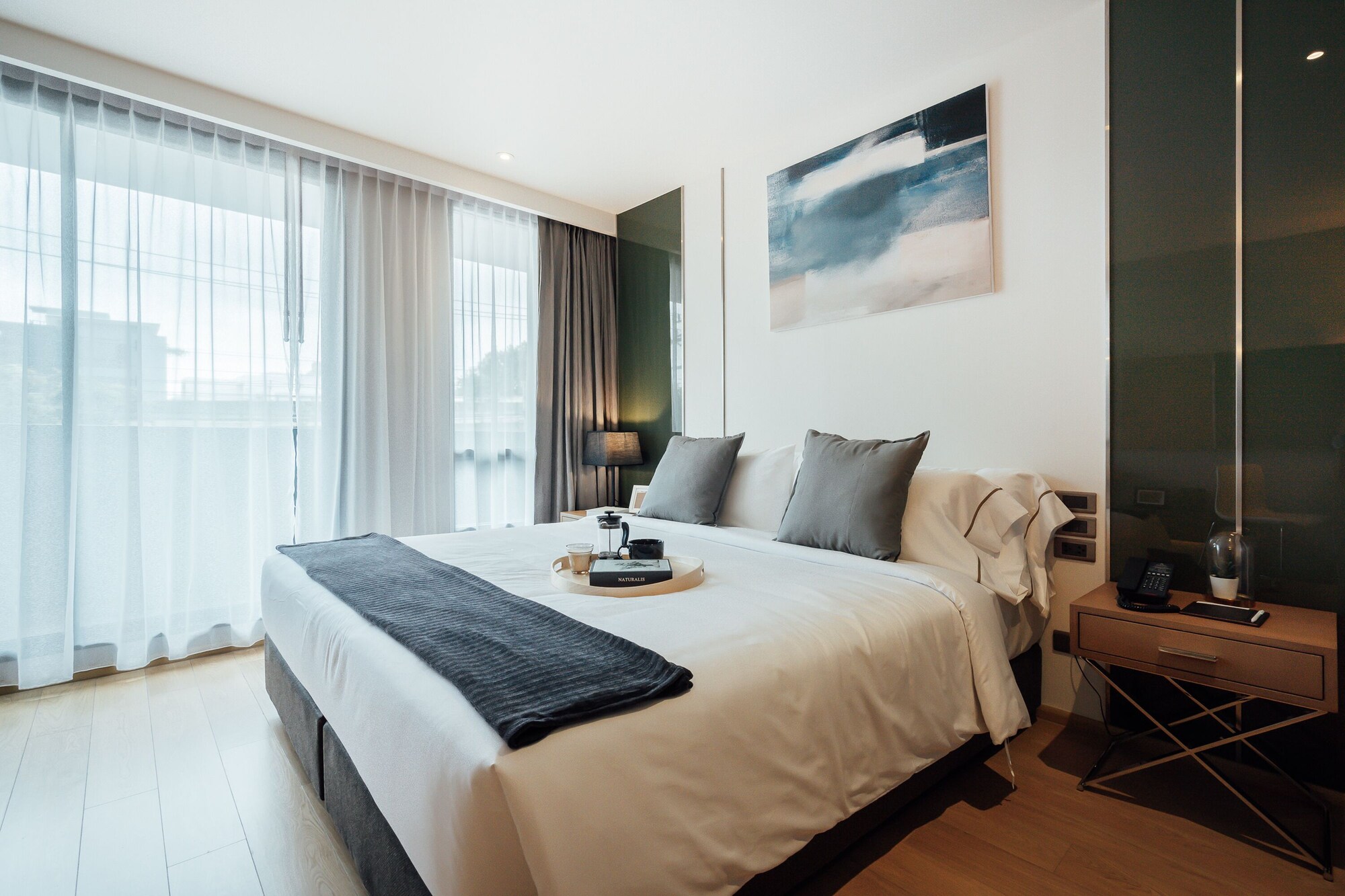 EXECUTIVE, STUDIO, DOUBLE BED, KITCHENETTE