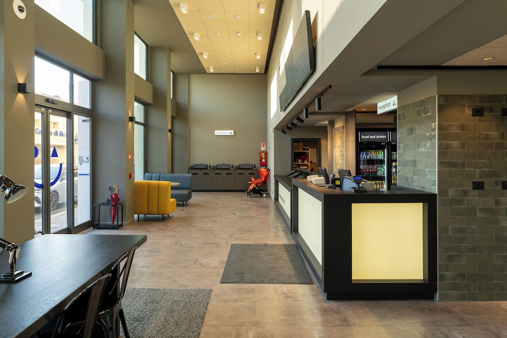 a&o Hostel Firenze Campo di Marte 32/48