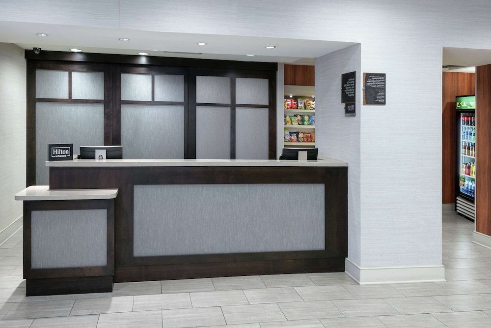 Homewood Suites by Hilton Laredo at Mall del Norte 8/75