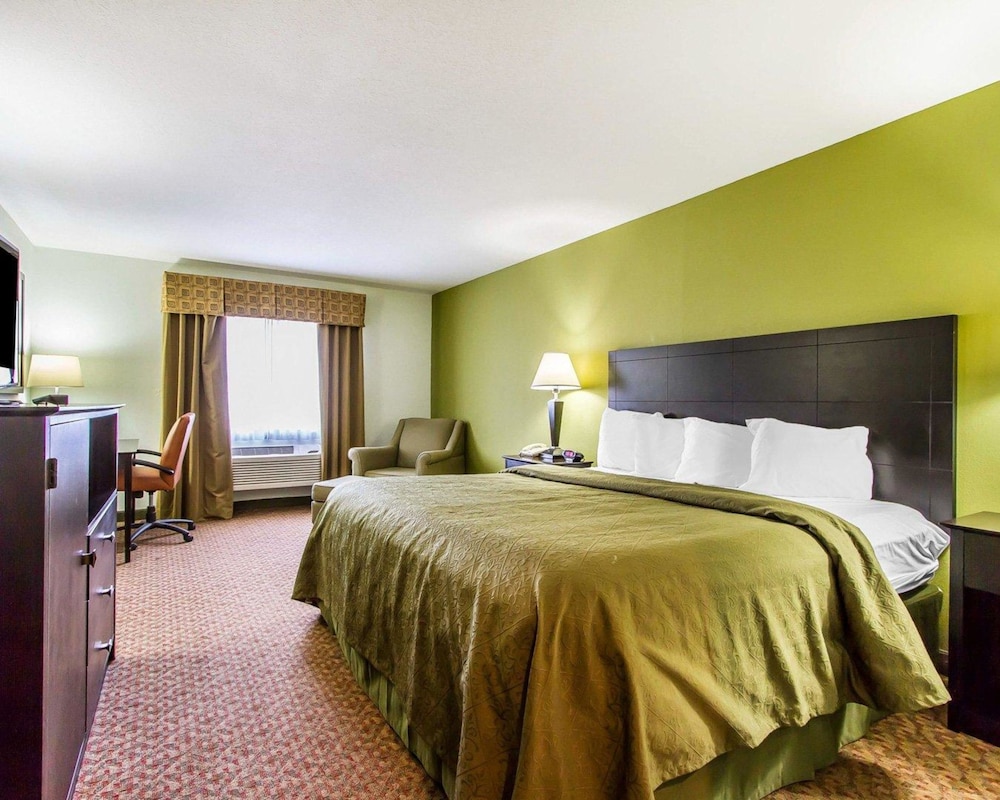 Quality Inn Pontiac 21/52
