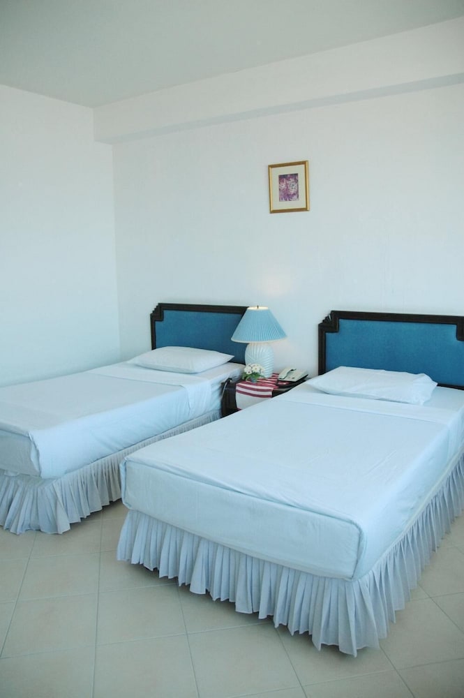 YMCA International Hotel 19/63
