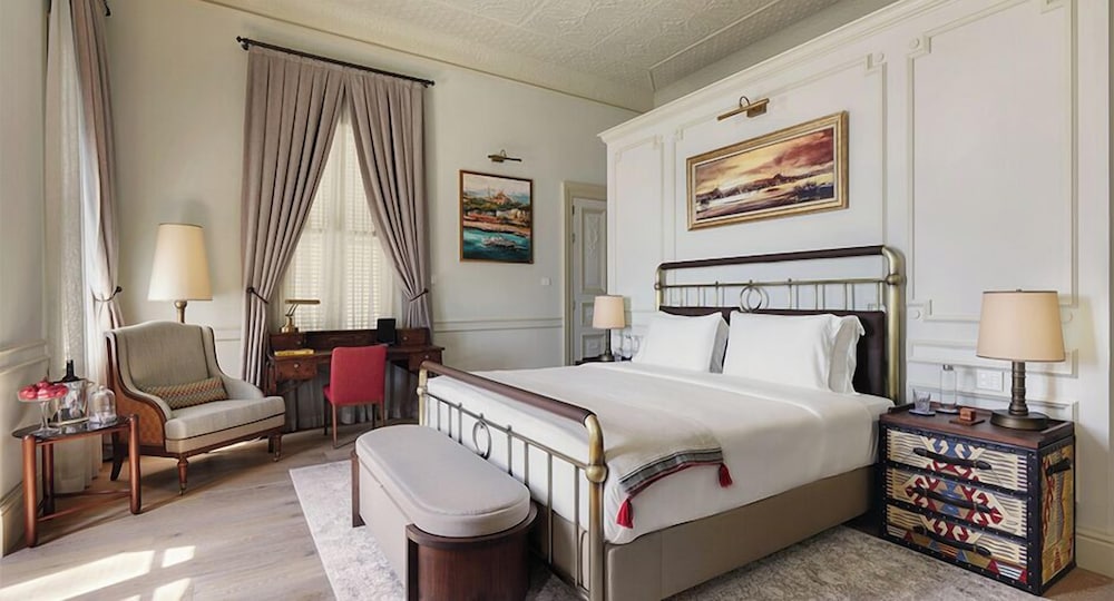 Bosphorus, Suite, Balcony