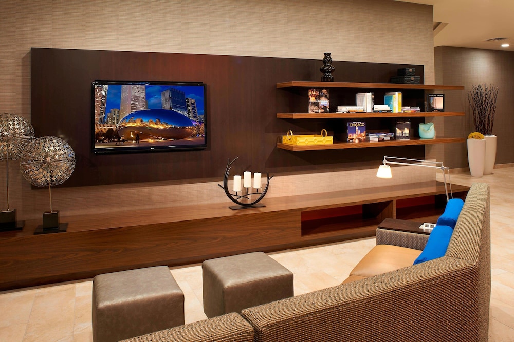 Lobby at Courtyard Chicago Downtown River North, CHICAGO - IL
