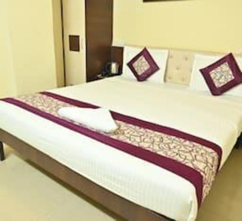 Oyo 3465 Hotel Pearl 25/50